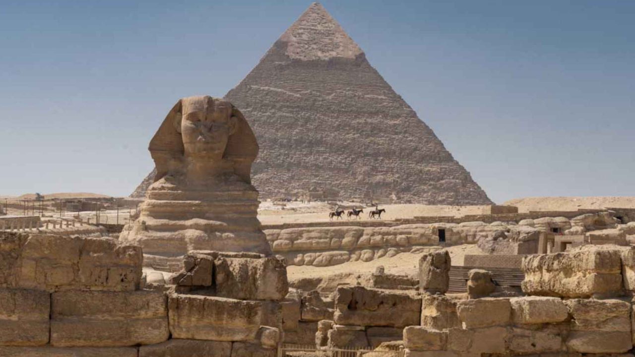 Secret chambers beneath Great Pyramid of Giza reveal technology that ...
